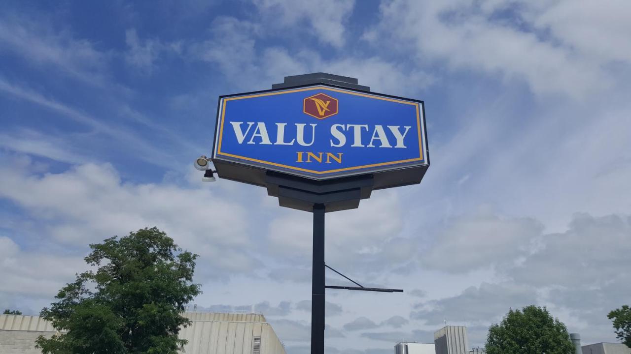 Valu Stay Inn Le Sueur Bagian luar foto